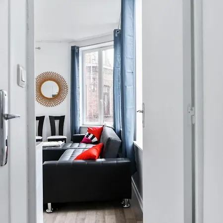 Apartament Cosy And Modern Flat Between Lille And Roubaix In - Welkeys