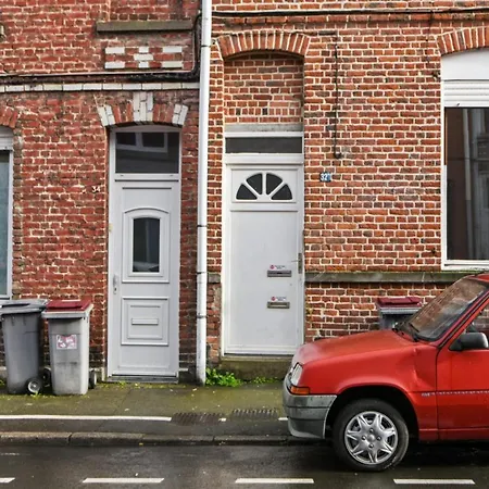 Cosy And Modern Flat Between Lille And Roubaix In - Welkeys