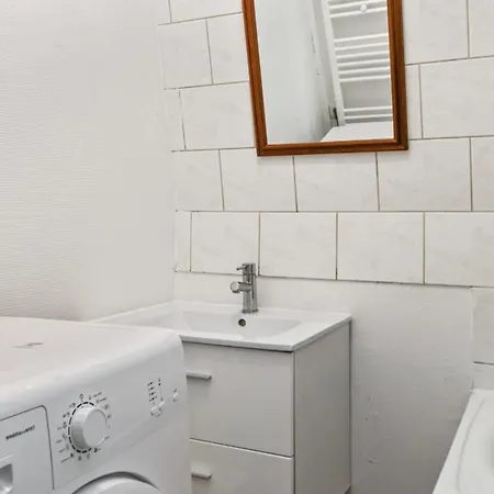 Cosy And Modern Flat Between Lille And Roubaix In - Welkeys Croix